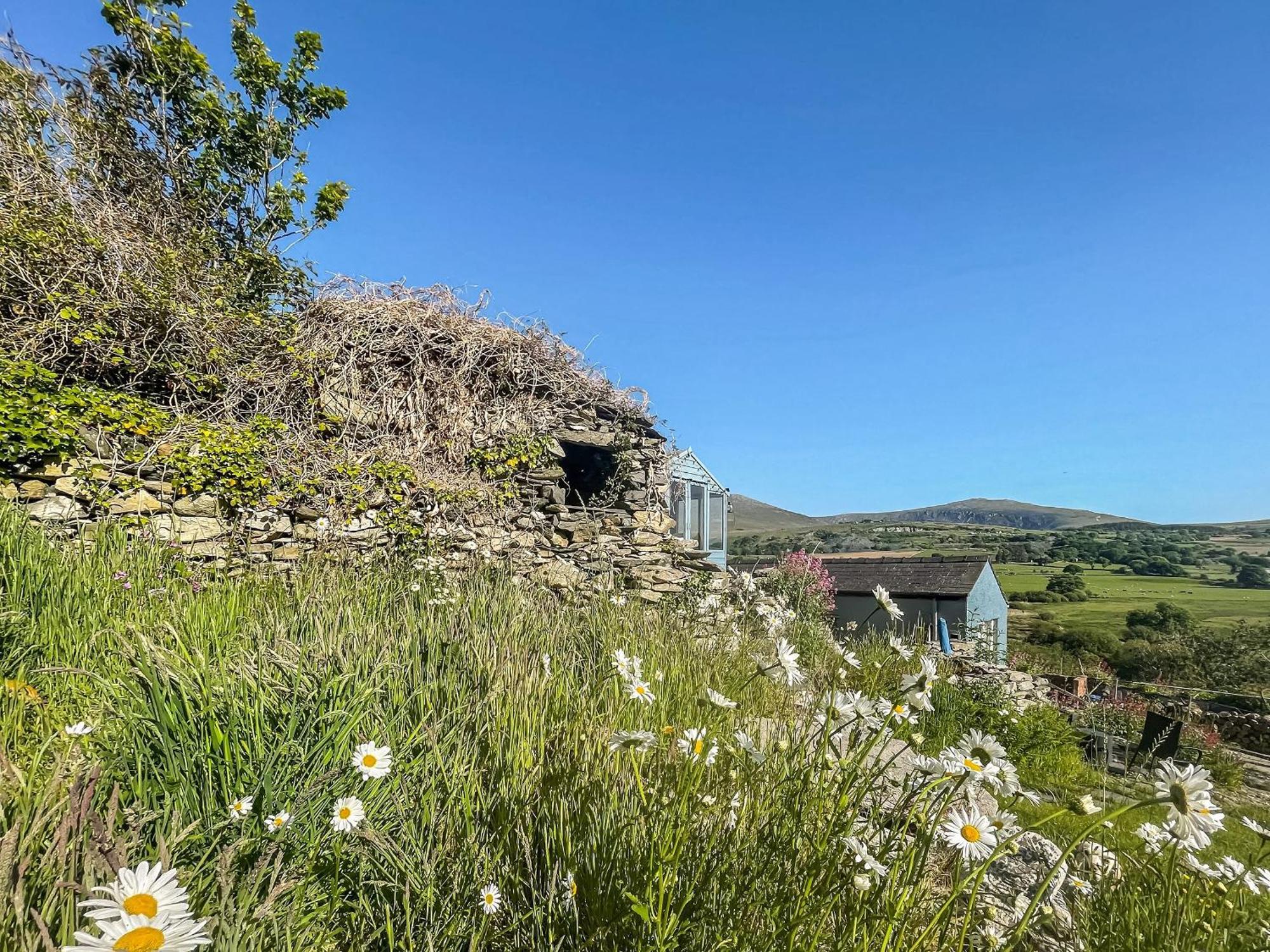 Hyfrydle Cottage Pen-y-groes Buitenkant foto